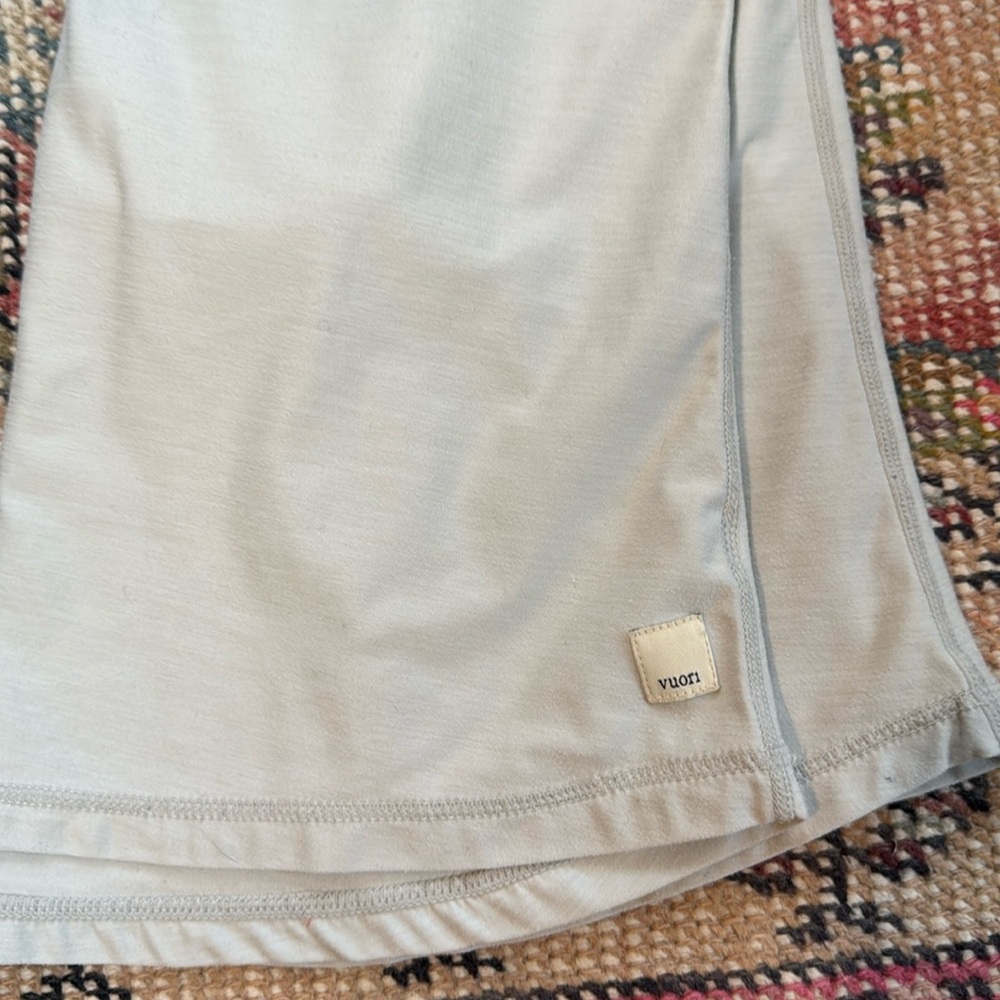 Vuori Lux Racerback Tank womens size mediun - Picture 2 of 7